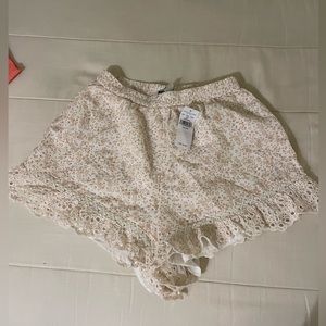 American eagle flowy shorts! NEW WITH TAGS